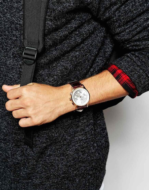 Bold Metallic Watch - Image 2